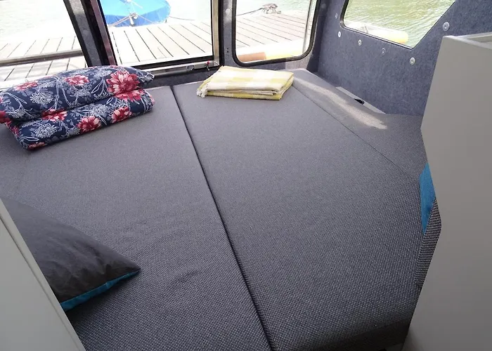 Wohnen Auf Der Marina Lagovida, Hausboot Mit Sonnenterrassen Auf 20 Qm